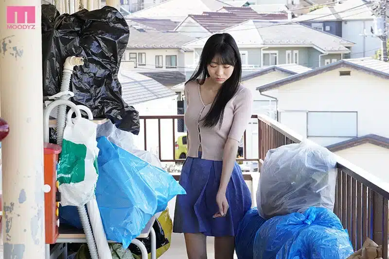 หนังav สาวออฟฟิศหุ่นเด็ดโดนเย็ดในห้องขยะ MIDA-727 1